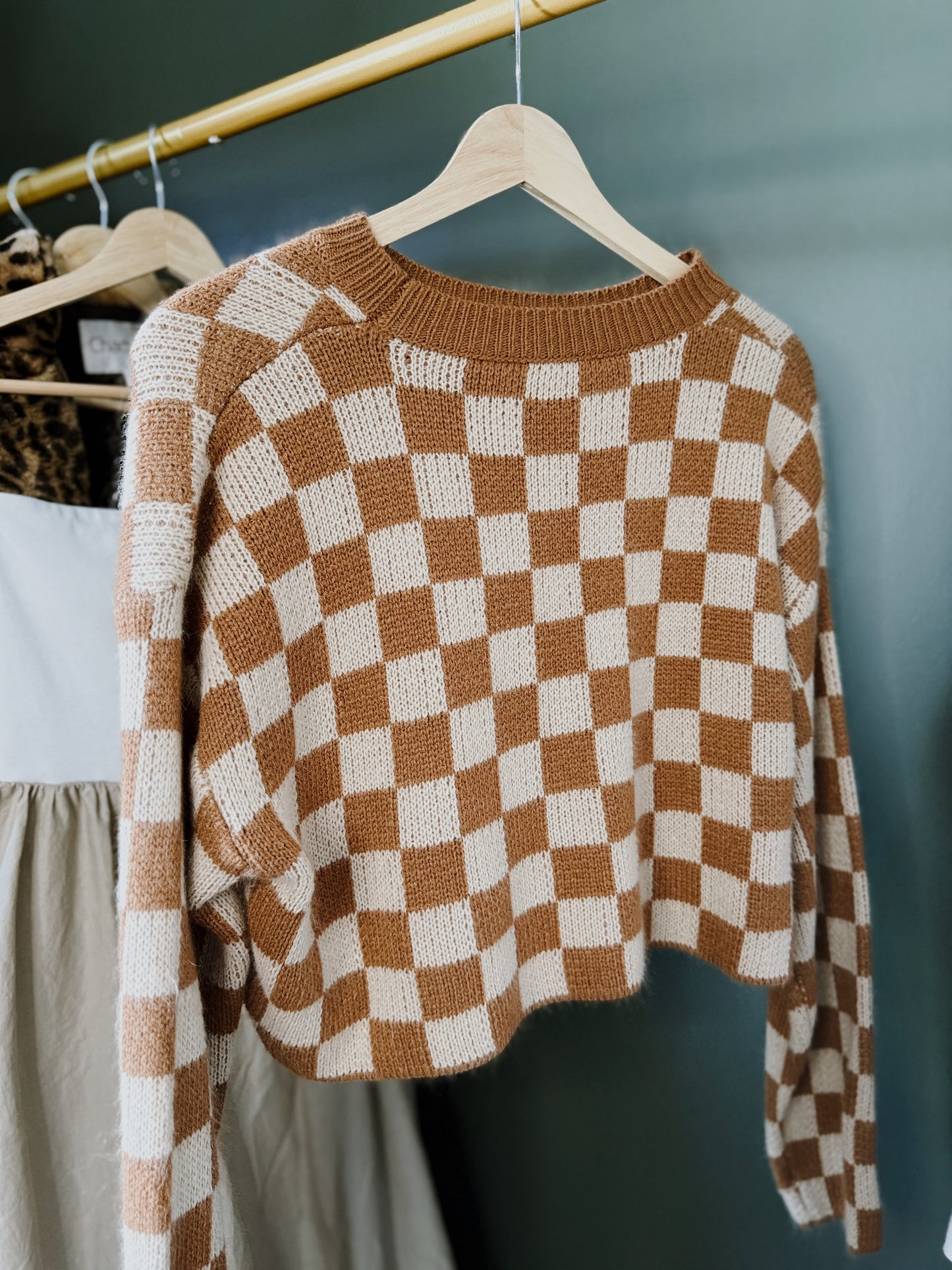 Rust Revival cropped sweater ( Thrifted)